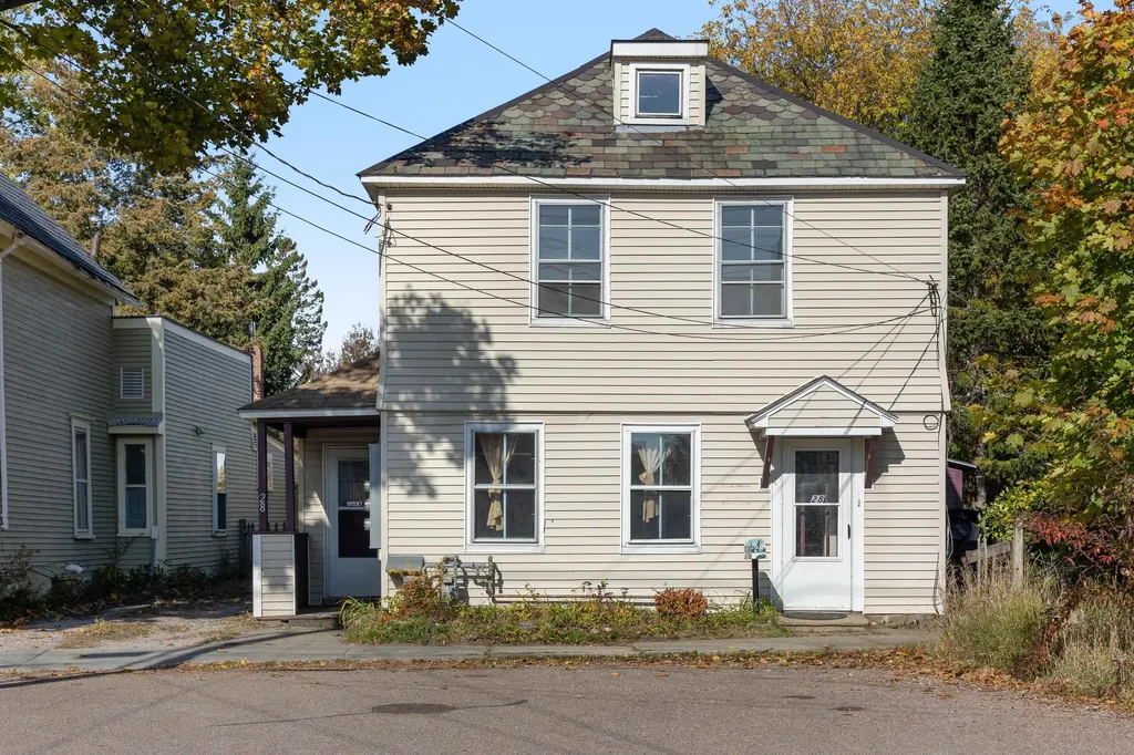28 Crowley Street Burlington VT 05401