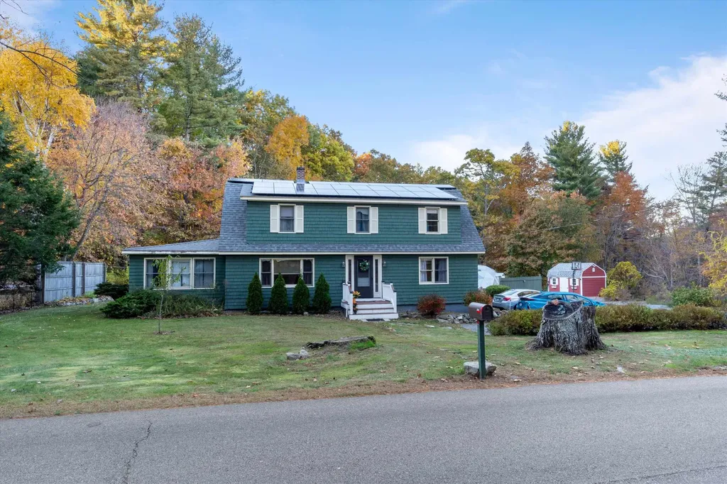 161 Fordway Extension Derry NH 03038