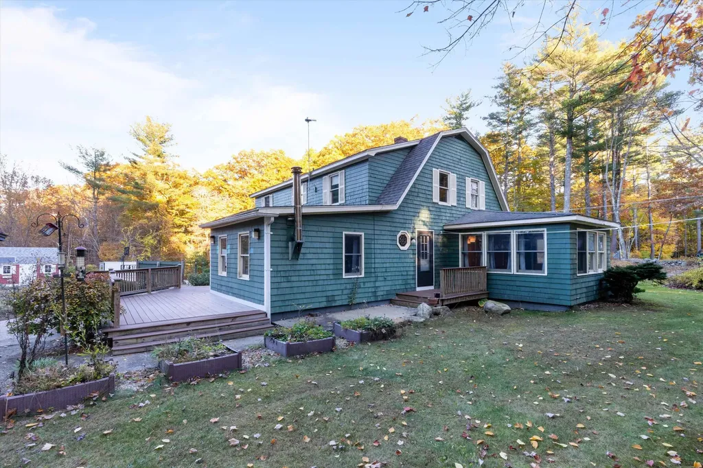 161 Fordway Extension Derry NH 03038