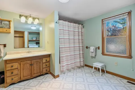 161 Fordway Extension Derry NH 03038