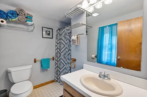 161 Fordway Extension Derry NH 03038