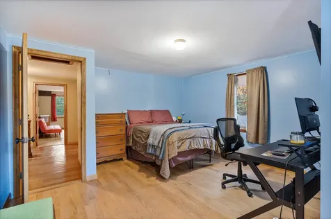 161 Fordway Extension Derry NH 03038