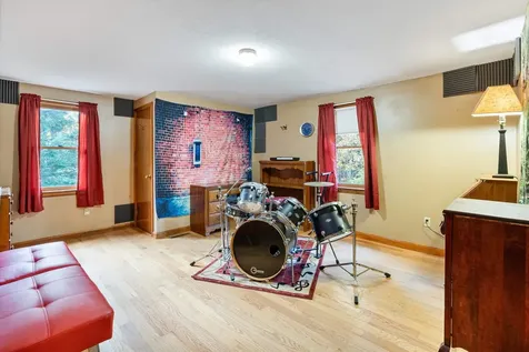 161 Fordway Extension Derry NH 03038