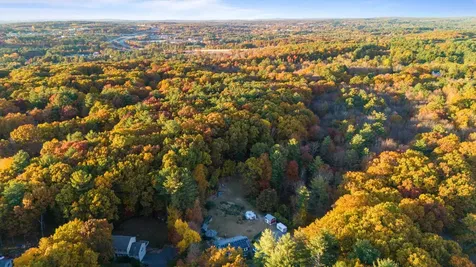 161 Fordway Extension Derry NH 03038