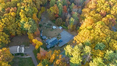 161 Fordway Extension Derry NH 03038