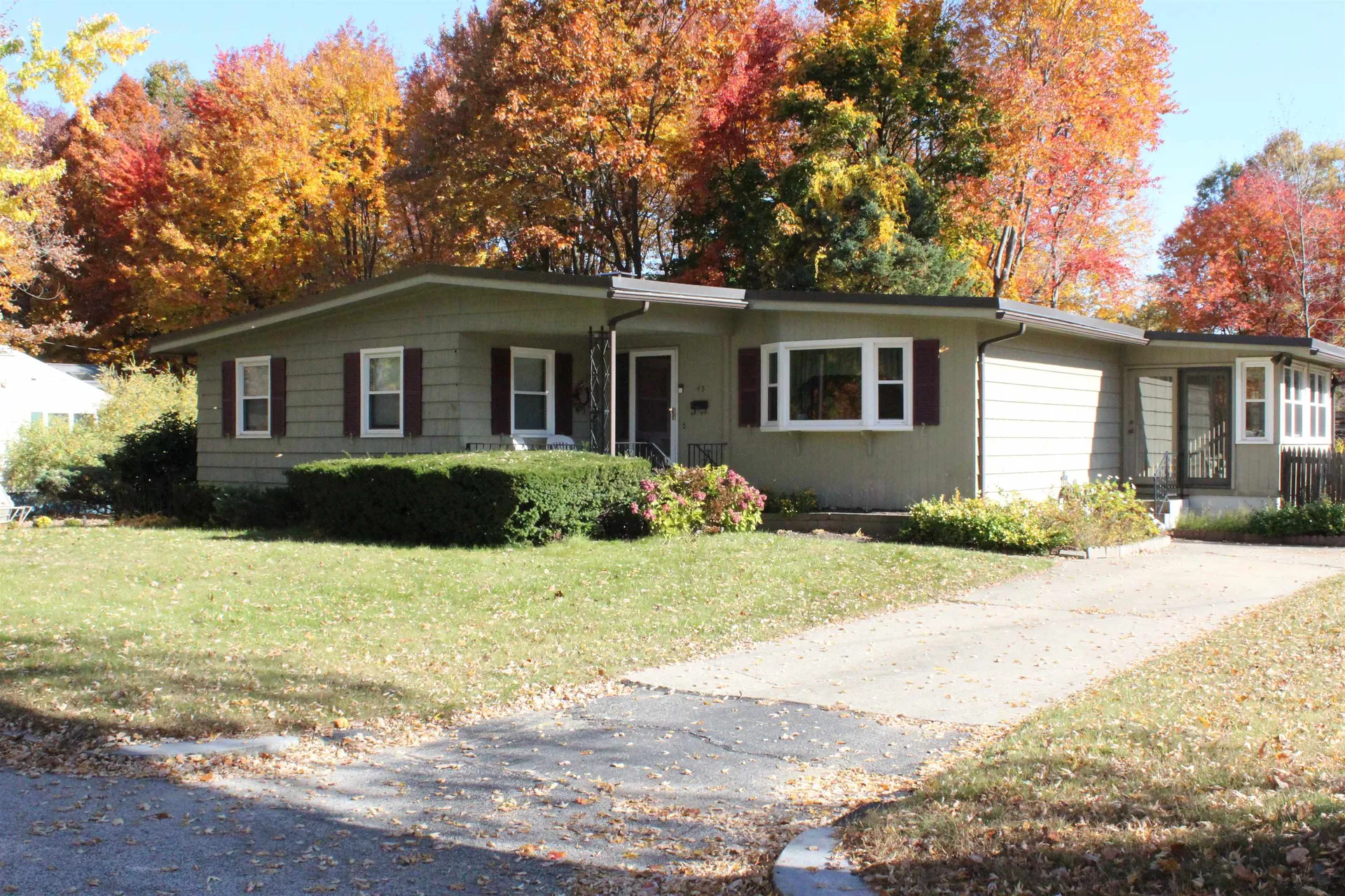 45 Lovering Street Manchester NH 03109