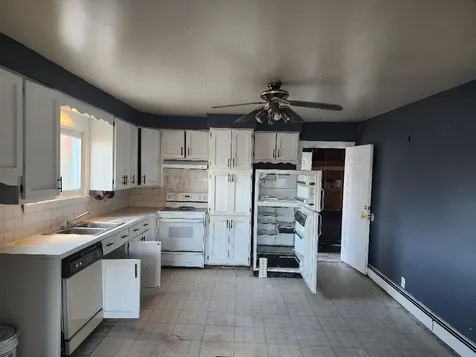 472 Burgess Street Berlin NH 03570-3804