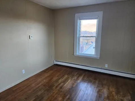 472 Burgess Street Berlin NH 03570-3804