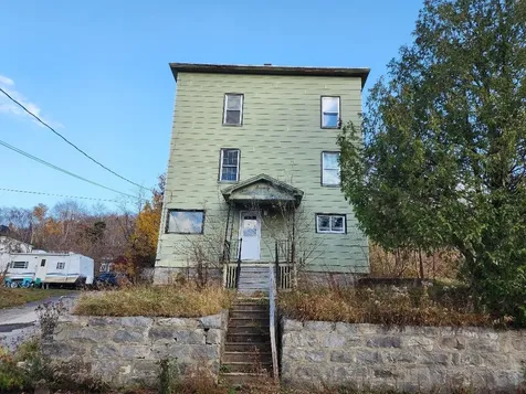 472 Burgess Street Berlin NH 03570-3804