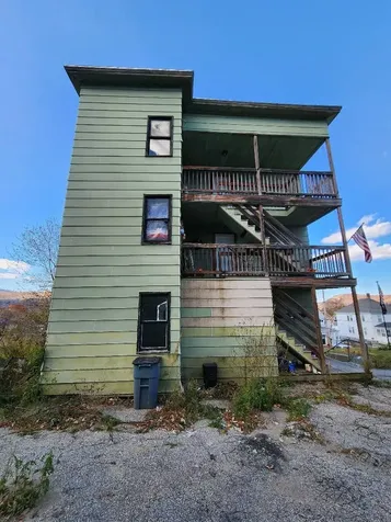 472 Burgess Street Berlin NH 03570-3804