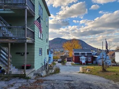 472 Burgess Street Berlin NH 03570-3804