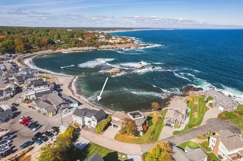 3 Harbor Lane Ogunquit ME 03907