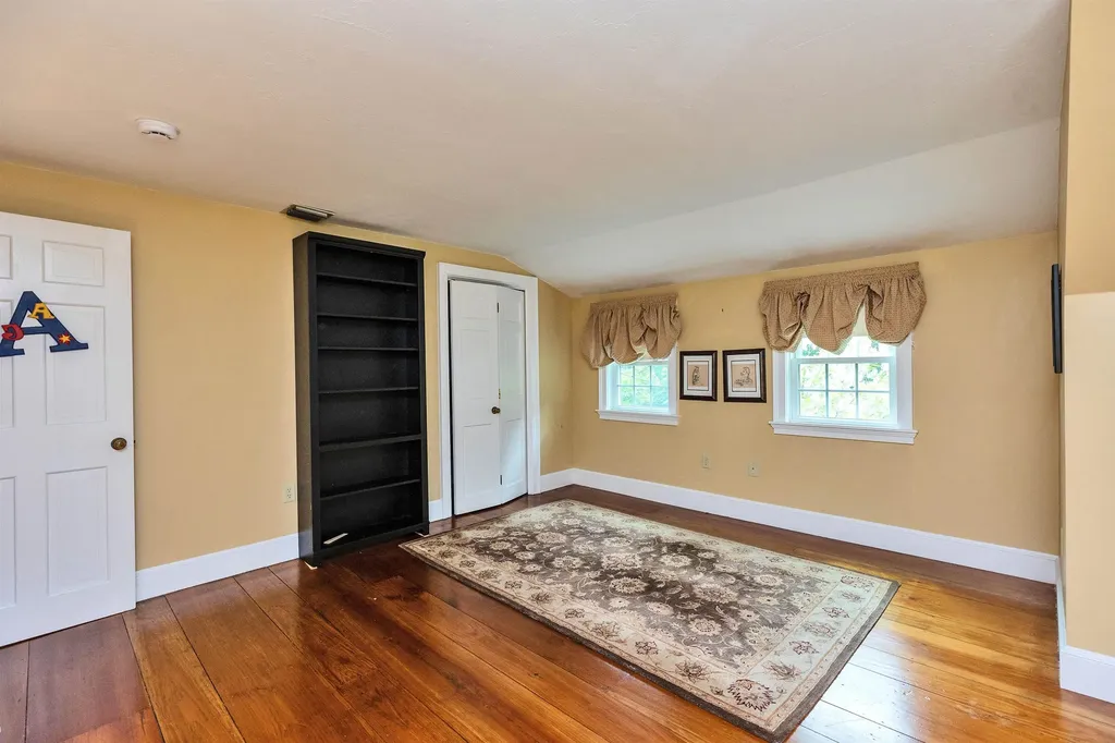 16 Storybrook Lane Amherst NH 03031