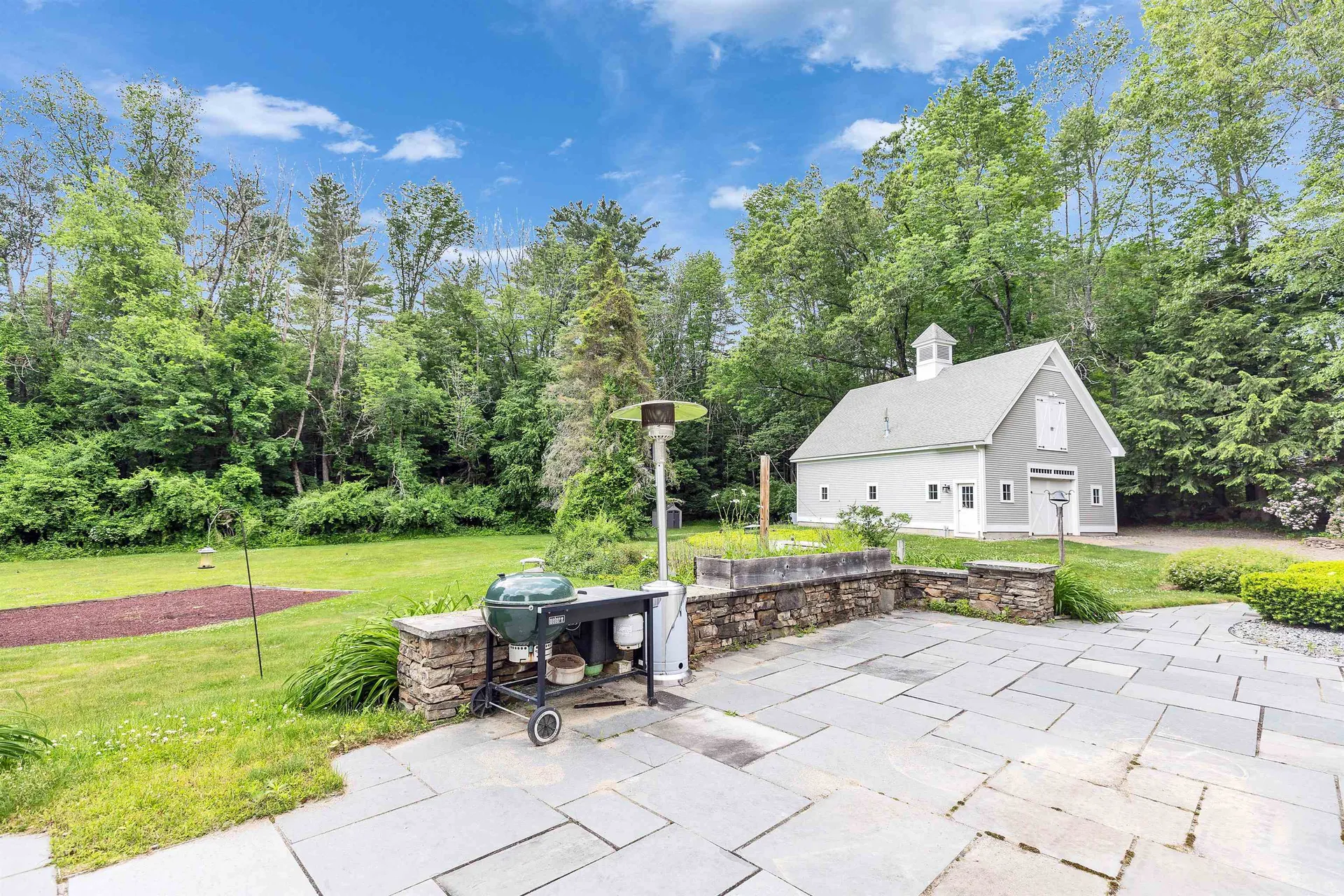 16 Storybrook Lane Amherst NH 03031