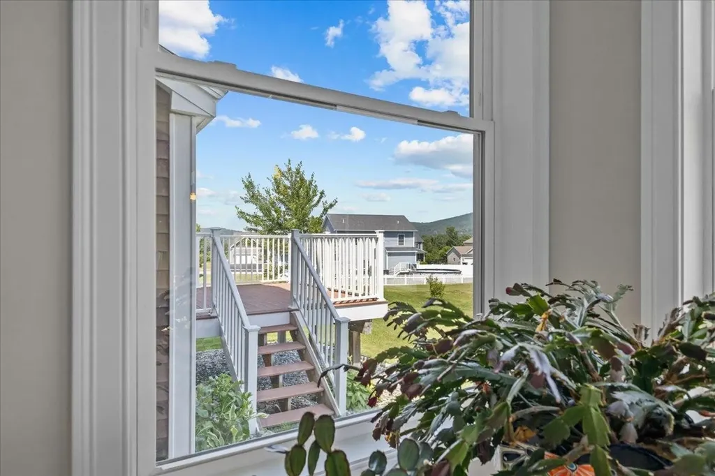 55 Over Lake Court St. Albans Town VT 05478