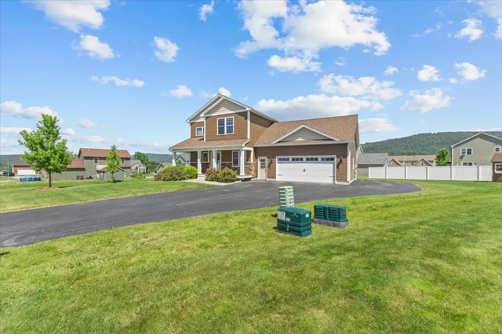 55 Over Lake Court St. Albans Town VT 05478