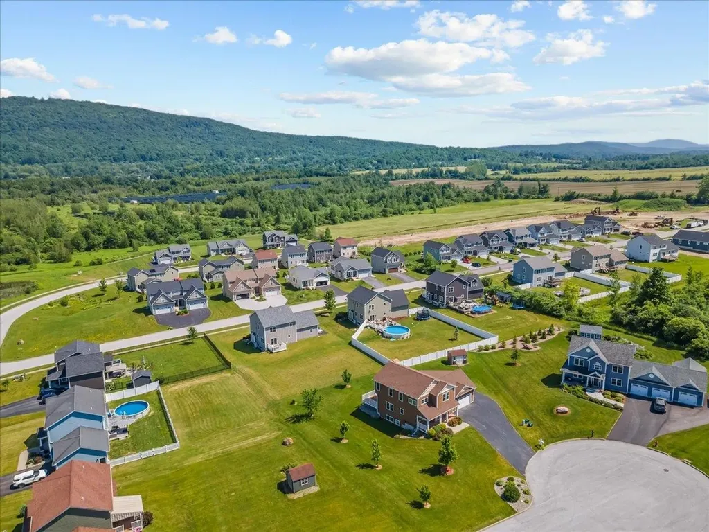 55 Over Lake Court St. Albans Town VT 05478