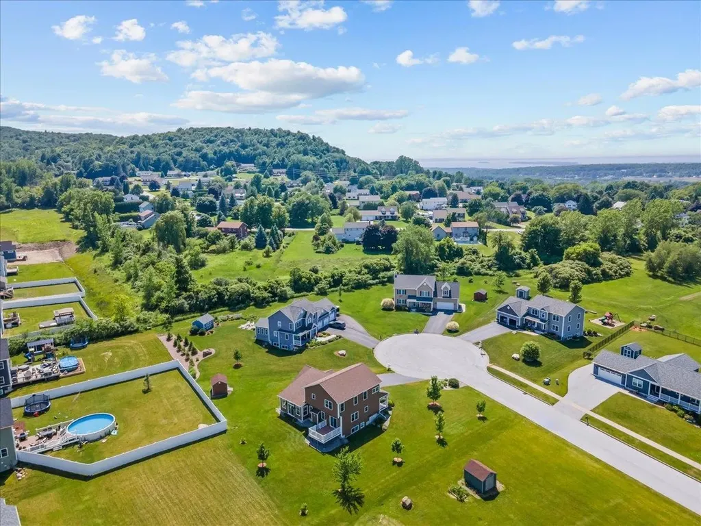 55 Over Lake Court St. Albans Town VT 05478