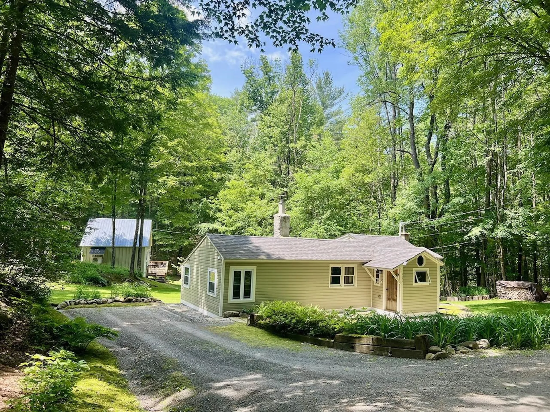 1171 Wickopee Hill Dummerston VT 05301