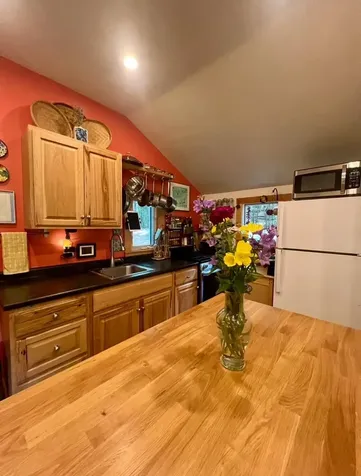 1171 Wickopee Hill Dummerston VT 05301