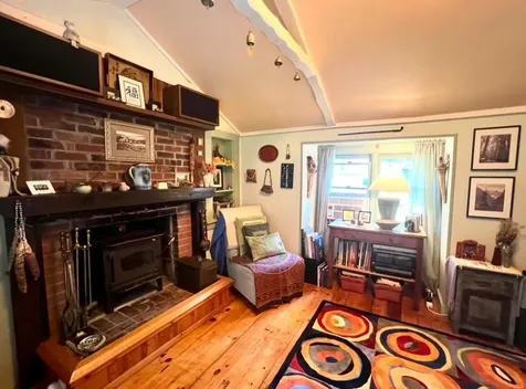 1171 Wickopee Hill Dummerston VT 05301