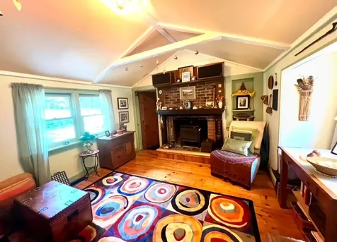 1171 Wickopee Hill Dummerston VT 05301
