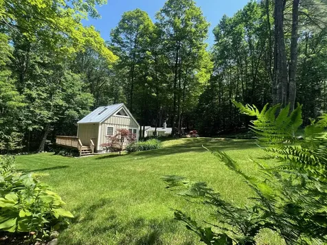 1171 Wickopee Hill Dummerston VT 05301
