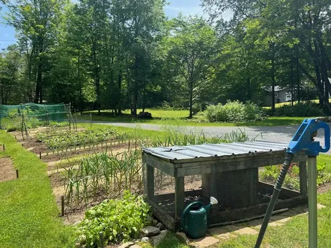 1171 Wickopee Hill Dummerston VT 05301