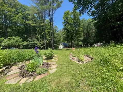 1171 Wickopee Hill Dummerston VT 05301