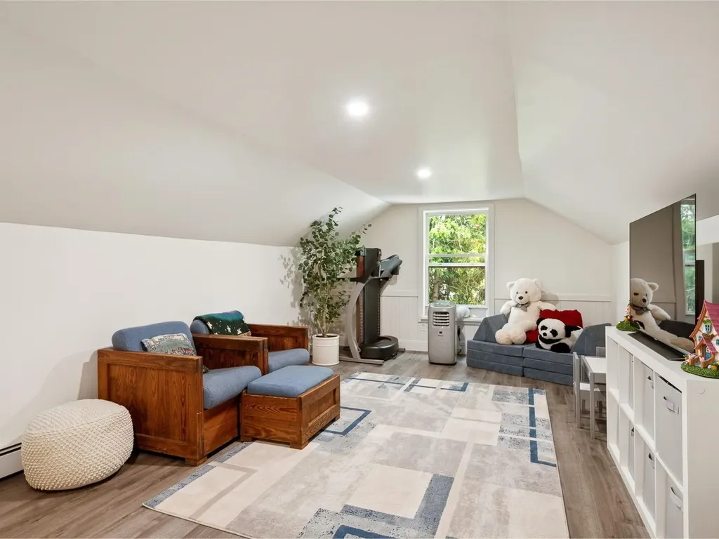 50 Cottage Grove Burlington VT 05408