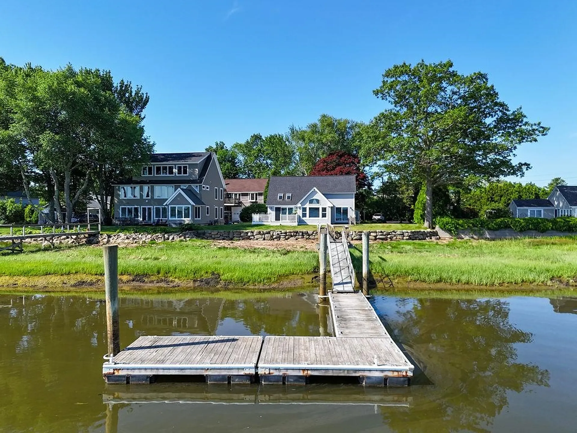 27 Wentworth Terrace Dover NH 03820