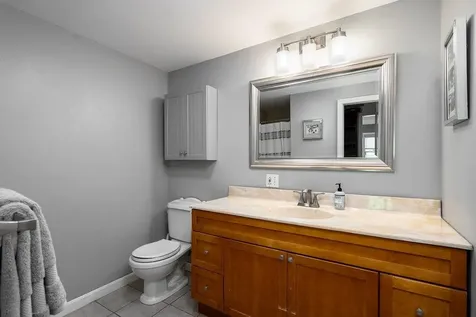 27 Wentworth Terrace Dover NH 03820