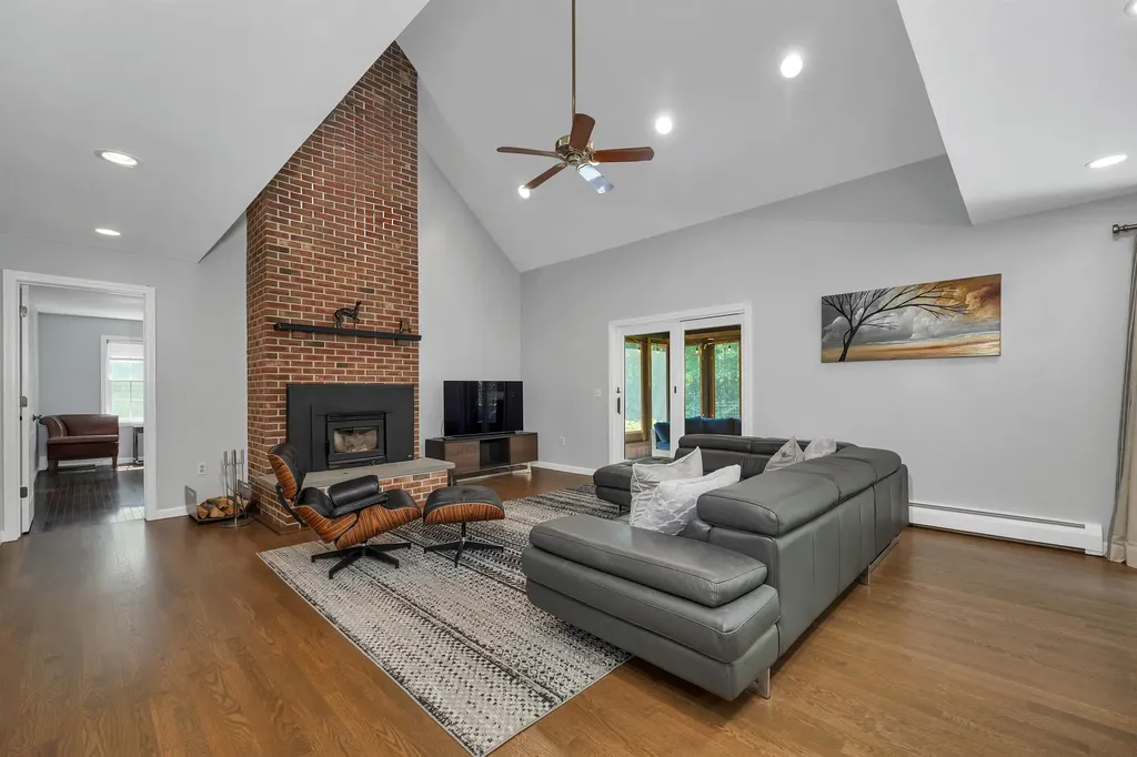 292 Forest Road Wolfeboro NH 03894