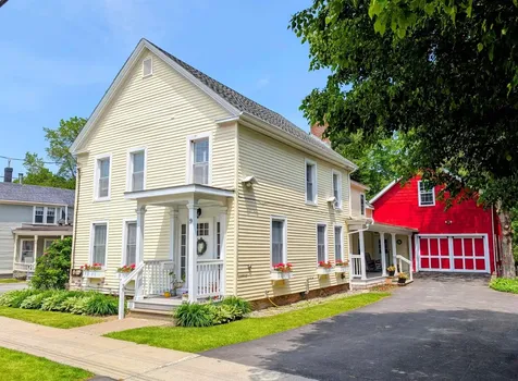 9 Union Street Waterbury VT 05676-1321