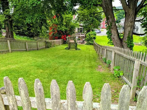 9 Union Street Waterbury VT 05676-1321