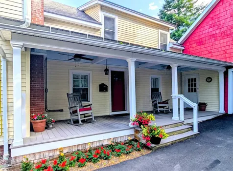 9 Union Street Waterbury VT 05676-1321