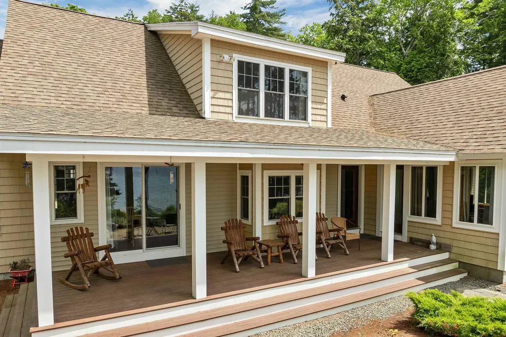 9 Country Lane New Durham NH 03855