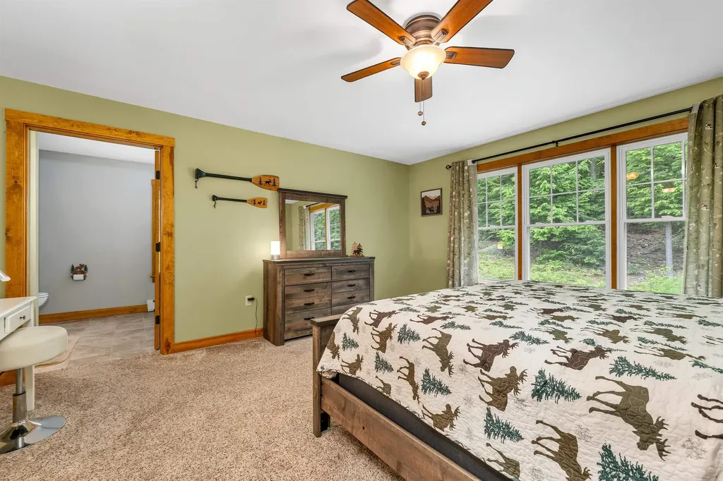 9 Country Lane New Durham NH 03855