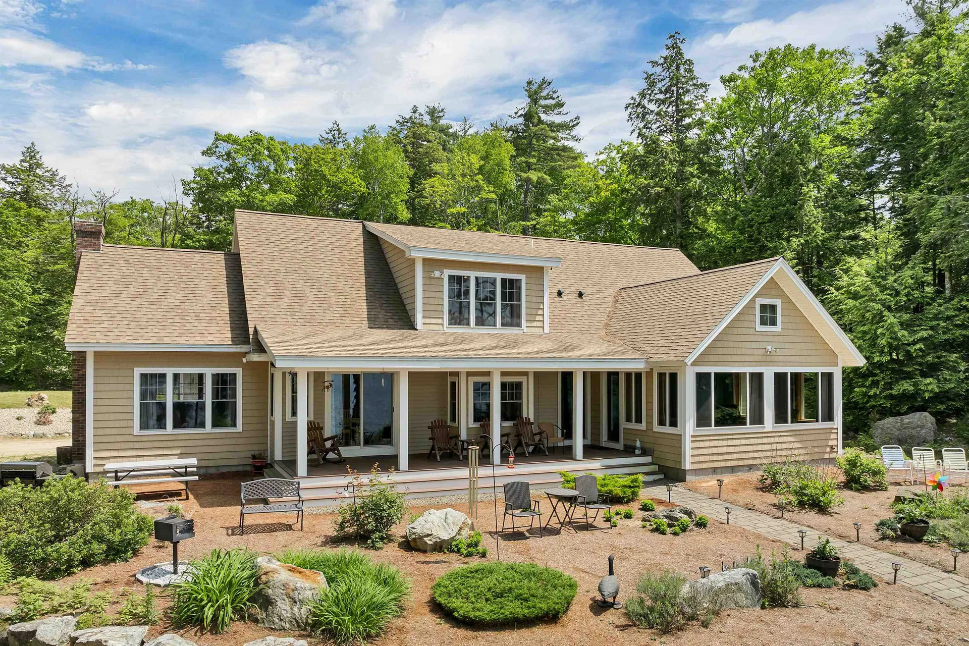 9 Country Lane New Durham NH 03855