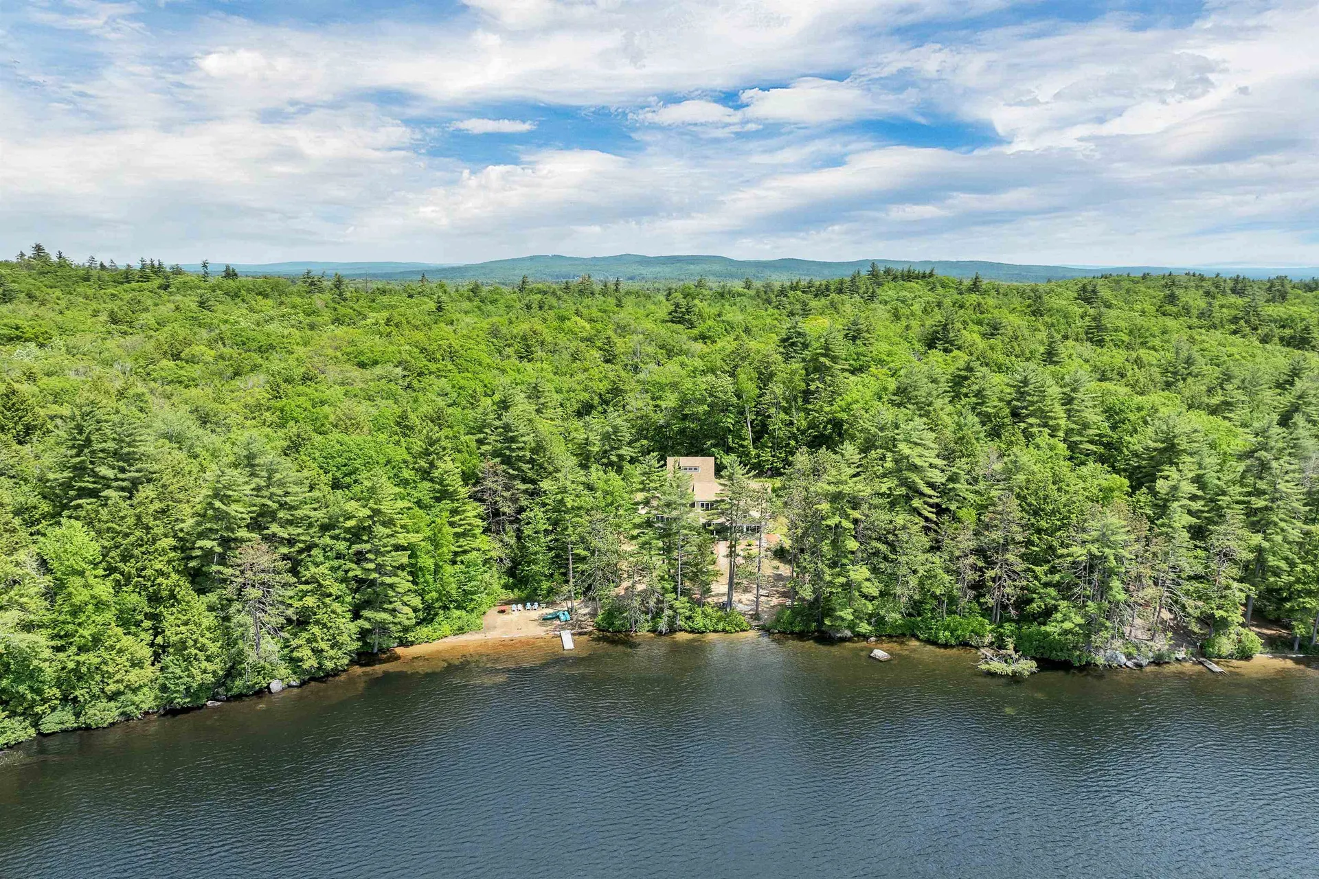 9 Country Lane New Durham NH 03855