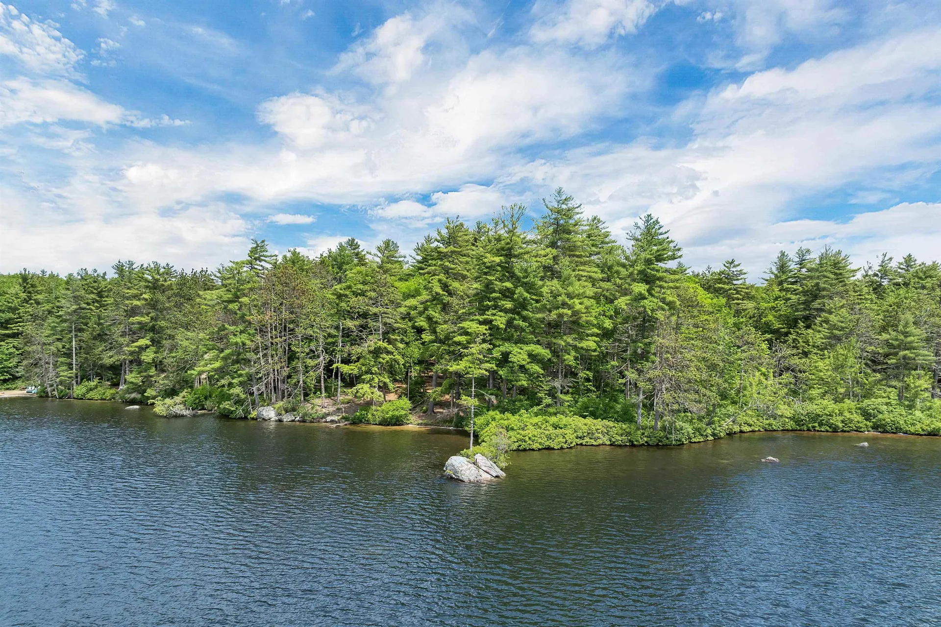 9 Country Lane New Durham NH 03855