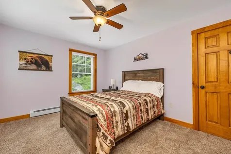 9 Country Lane New Durham NH 03855