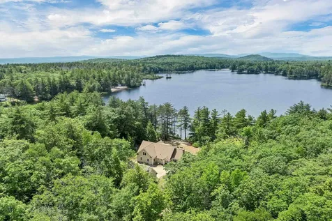 9 Country Lane New Durham NH 03855