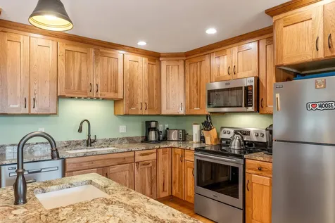 9 Country Lane New Durham NH 03855