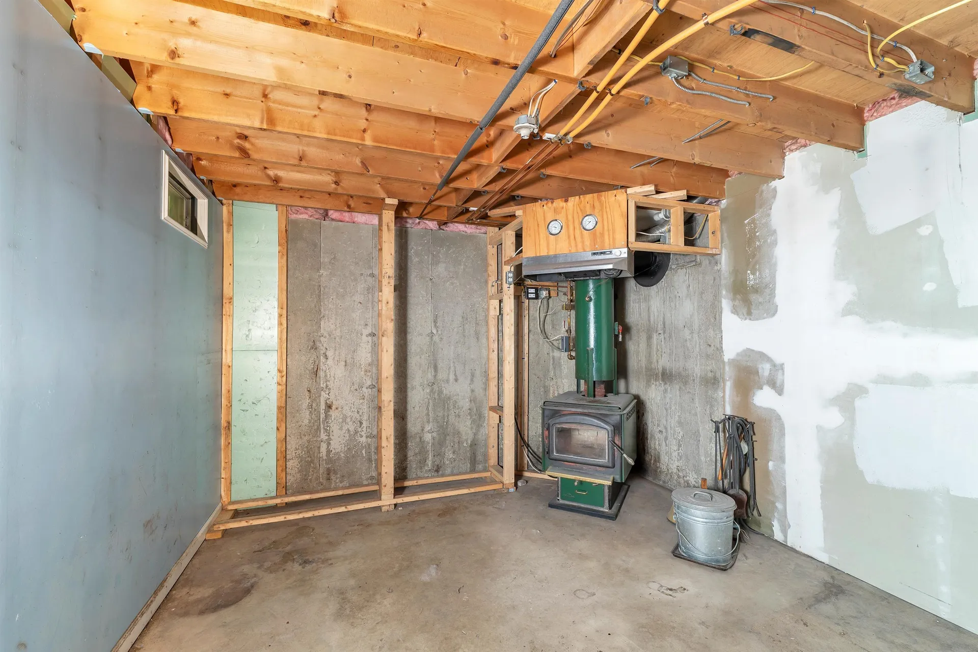 590 Shaker Road Canterbury NH 03224