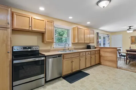 2 Meadow Road South Burlington VT 05403