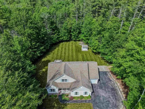 138 Page Road New London NH 03257