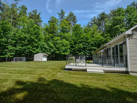 138 Page Road New London NH 03257