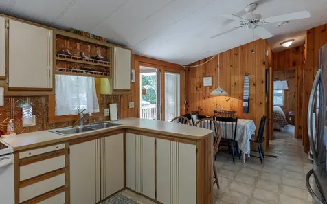 18 Lakeside Drive Fitzwilliam NH 03447