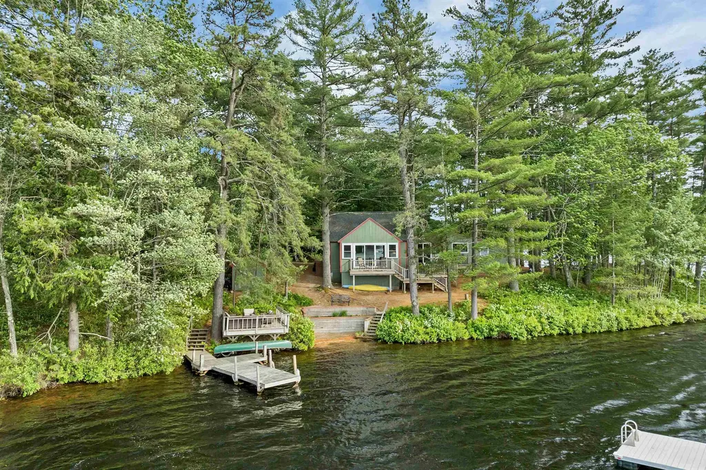6 Cove Road Wakefield NH 03830